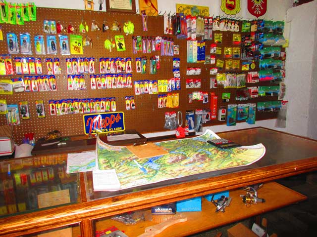 Red Top Inn runs a Bait & Tackle Shop to handle all your Adirondack fishing  needs.